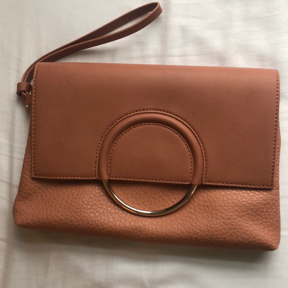 Urban Originals Clutch ✨